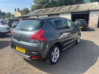 PEUGEOT 3008 1.6 e-HDi Allure SUV 5dr Diesel EGC Euro 5 (s/s) (112 ps)