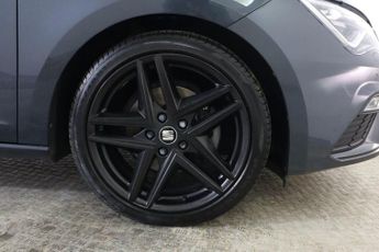 SEAT LEON 1.5 TSI EVO FR Black Edition DSG Euro 6 (s/s) 5dr