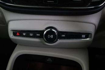 VOLVO XC40 1.5h T5 Twin Engine Recharge 10.7kWh Inscription Pro Auto Euro 6