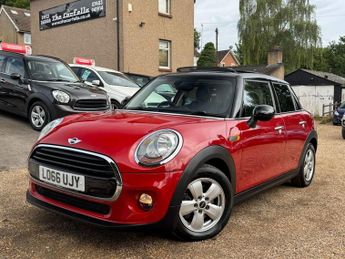 MINI HATCH 1.5 Cooper Hatchback 5dr Petrol Auto Euro 6 (s/s) (136 ps)