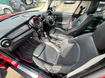 MINI HATCH 1.5 Cooper Hatchback 5dr Petrol Auto Euro 6 (s/s) (136 ps)