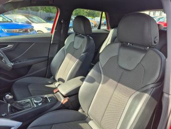 AUDI Q2 2.0 TDI 35 S line SUV 5dr Diesel S Tronic quattro Euro 6 (s/s) (