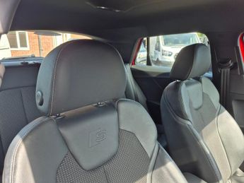 AUDI Q2 2.0 TDI 35 S line SUV 5dr Diesel S Tronic quattro Euro 6 (s/s) (