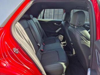 AUDI Q2 2.0 TDI 35 S line SUV 5dr Diesel S Tronic quattro Euro 6 (s/s) (