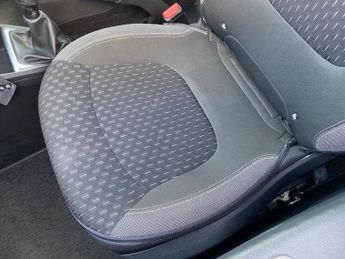 RENAULT CAPTUR 0.9 TCe ENERGY Dynamique S Nav SUV 5dr Petrol Manual Euro 6 (s/s