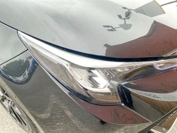 TOYOTA COROLLA 1.8 VVT-h GPF GR SPORT Hatchback 5dr Petrol Hybrid CVT Euro 6 (s