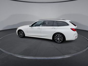 BMW 3 SERIES 2.0 330e 12kWh Sport Touring 5dr Petrol Plug-in Hybrid Auto Euro