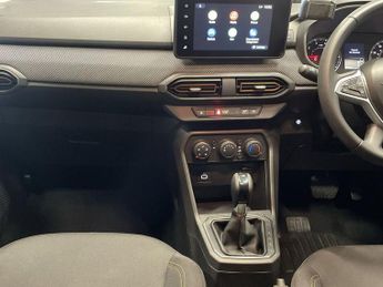 DACIA SANDERO STEPWAY 1.0 TCe Comfort Hatchback 5dr Petrol CVT Euro 6 (s/s) (90 ps)