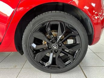 RENAULT CLIO 0.9 TCe Dynamique S Nav Hatchback 5dr Petrol Manual Euro 6 (s/s)