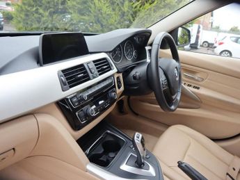 BMW 3 SERIES 2.0 320d SE Touring 5dr Diesel Auto xDrive Euro 6 (s/s) (190 ps)