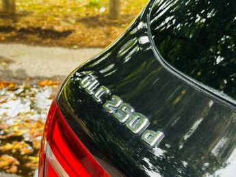 MERCEDES-BENZ GLC 2.1 GLC250d AMG Line (Premium) SUV 5dr Diesel G-Tronic 4MATIC Eu