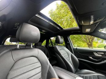 MERCEDES-BENZ GLC 2.1 GLC250d AMG Line (Premium) SUV 5dr Diesel G-Tronic 4MATIC Eu