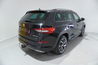 SKODA KODIAQ 2.0 TDI SportLine SUV 5dr Diesel DSG 4WD Euro 6 (s/s) (7 Seat) (
