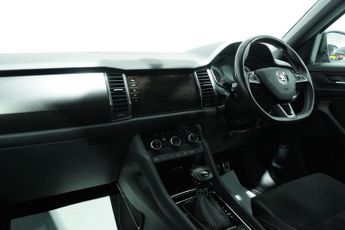 SKODA KODIAQ 2.0 TDI SportLine SUV 5dr Diesel DSG 4WD Euro 6 (s/s) (7 Seat) (