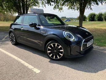 MINI Hatch 1.5 Cooper Exclusive Hatchback 3dr Petrol Manual Euro 6 (s/s) (1