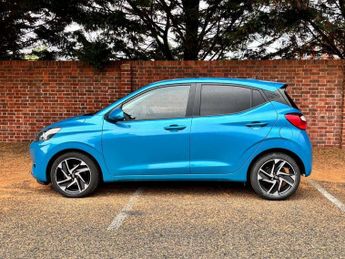 HYUNDAI I10 1.2 Premium Hatchback 5dr Petrol Auto Euro 6 (s/s) (84 ps)