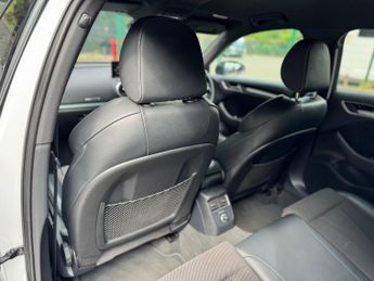 AUDI A3 1.5 TFSI CoD Black Edition Sportback 5dr Petrol S Tronic Euro 6 