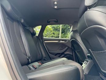 AUDI A3 1.5 TFSI CoD Black Edition Sportback 5dr Petrol S Tronic Euro 6 