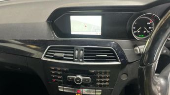 MERCEDES-BENZ C-CLASS 2.1 C220 CDI Executive SE Estate 5dr Diesel G-Tronic+ Euro 5 (s/