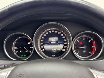 MERCEDES-BENZ C-CLASS 2.1 C220 CDI Executive SE Estate 5dr Diesel G-Tronic+ Euro 5 (s/