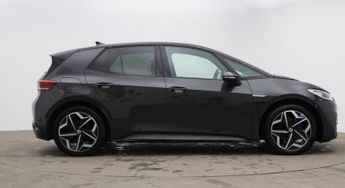 VOLKSWAGEN ID.3 Pro S 77kWh Tour Hatchback 5dr Electric Auto (204 ps)