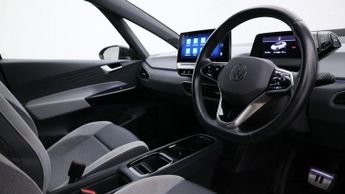 VOLKSWAGEN ID.3 Pro S 77kWh Tour Hatchback 5dr Electric Auto (204 ps)