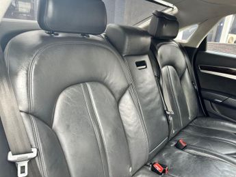 AUDI A8 3.0 TDI V6 SE Executive Saloon 4dr Diesel Tiptronic quattro Euro