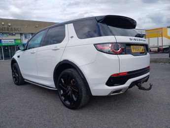 LAND ROVER DISCOVERY SPORT 2.0 TD4 HSE Dynamic Lux SUV 5dr Diesel Auto 4WD Euro 6 (s/s) (18