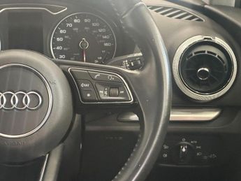 AUDI A3 1.5 TFSI CoD 35 Sport Sportback 5dr Petrol S Tronic Euro 6 (s/s)