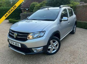 Dacia Sandero 1.5 dCi Laureate Hatchback 5dr Diesel Manual Euro 5 (90 ps)
