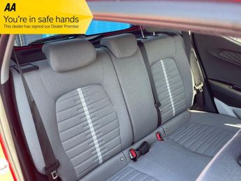 HYUNDAI I10 1.2 Premium Hatchback 5dr Petrol Auto Euro 6 (s/s) (84 ps)