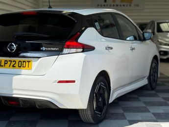 NISSAN LEAF 39kWh Acenta Hatchback 5dr Electric Auto (150 ps)