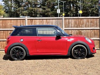 MINI HATCH 2.0 Cooper SD Hatchback 3dr Diesel Auto 6Spd Euro 6 (s/s) (170 p