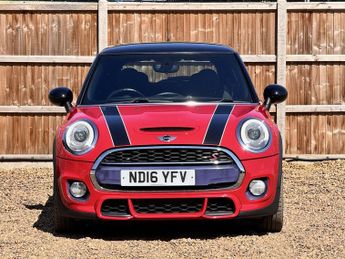 MINI HATCH 2.0 Cooper SD Hatchback 3dr Diesel Auto 6Spd Euro 6 (s/s) (170 p