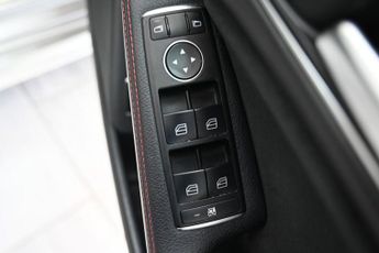 MERCEDES-BENZ CLA 2.1 CLA220d AMG Line Coupe 4dr Diesel 7G-DCT Euro 6 (s/s) (177 p