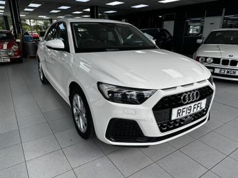 AUDI A1 1.5 TFSI 35 Sport Sportback 5dr Petrol Manual Euro 6 (s/s) (150 
