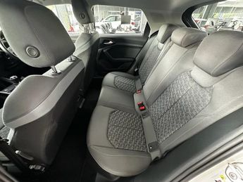 AUDI A1 1.5 TFSI 35 Sport Sportback 5dr Petrol Manual Euro 6 (s/s) (150 