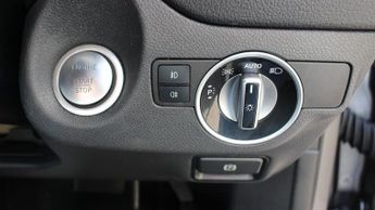 MERCEDES-BENZ GLA 1.6 GLA180 GPF Urban Edition SUV 5dr Petrol 7G-DCT Euro 6 (s/s) 