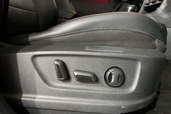 SEAT ATECA 1.5 TSI EVO FR Sport SUV 5dr Petrol DSG Euro 6 (s/s) (150 ps) 1 