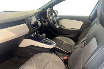 RENAULT CLIO 1.6 E-TECH Techno Hatchback 5dr Petrol Hybrid Auto Euro 6 (s/s) 