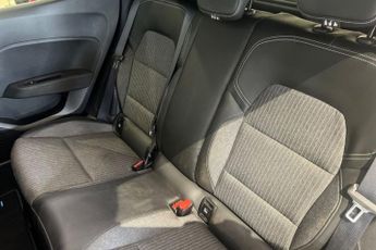 RENAULT CLIO 1.6 E-TECH Techno Hatchback 5dr Petrol Hybrid Auto Euro 6 (s/s) 