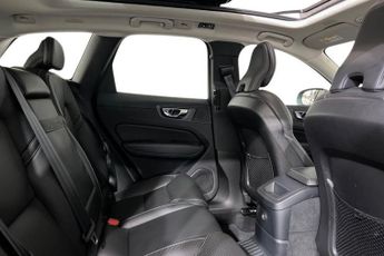 VOLVO XC60 2.0h T8 Twin Engine 11.6kWh Inscription SUV 5dr Petrol Plug-in H