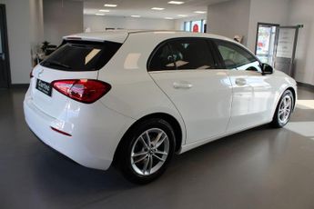 MERCEDES-BENZ A-CLASS 1.5 A180d SE Hatchback 5dr Diesel 7G-DCT Euro 6 (s/s) (116 ps)