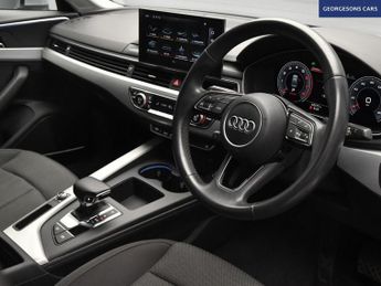 AUDI A4 2.0 TFSI 35 Technik Saloon 4dr Petrol S Tronic Euro 6 (s/s) (150