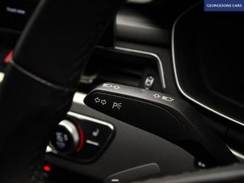 AUDI A4 2.0 TFSI 35 Technik Saloon 4dr Petrol S Tronic Euro 6 (s/s) (150