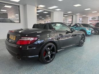 MERCEDES-BENZ SLK 2.1 SLK250 CDI AMG Sport Convertible 2dr Diesel G-Tronic+ Euro 5
