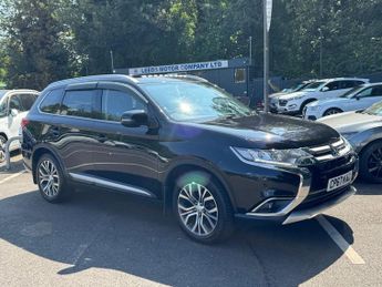 Mitsubishi Outlander 2.2 DI-D 4 SUV 5dr Diesel Manual 4WD Euro 6 (s/s) (147 ps)