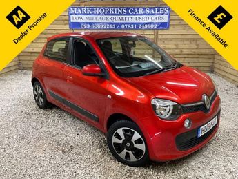 Renault Twingo 1.0 SCe Play Hatchback 5dr Petrol Manual Euro 6 (70 ps)
