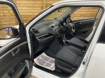 SUZUKI SWIFT 1.2 SZ4 Hatchback 5dr Petrol Auto Euro 5 (94 ps)
