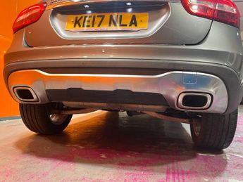 MERCEDES-BENZ GLA 2.1 GLA200d Sport SUV 5dr Diesel 7G-DCT Euro 6 (s/s) (136 ps)